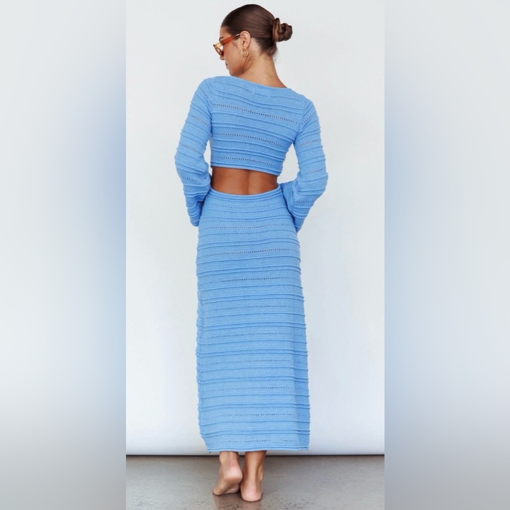 Selfie Leslie Meredith Crochet Knit Blue Long Sleeve Cut-Out Back Maxi Dress M/L